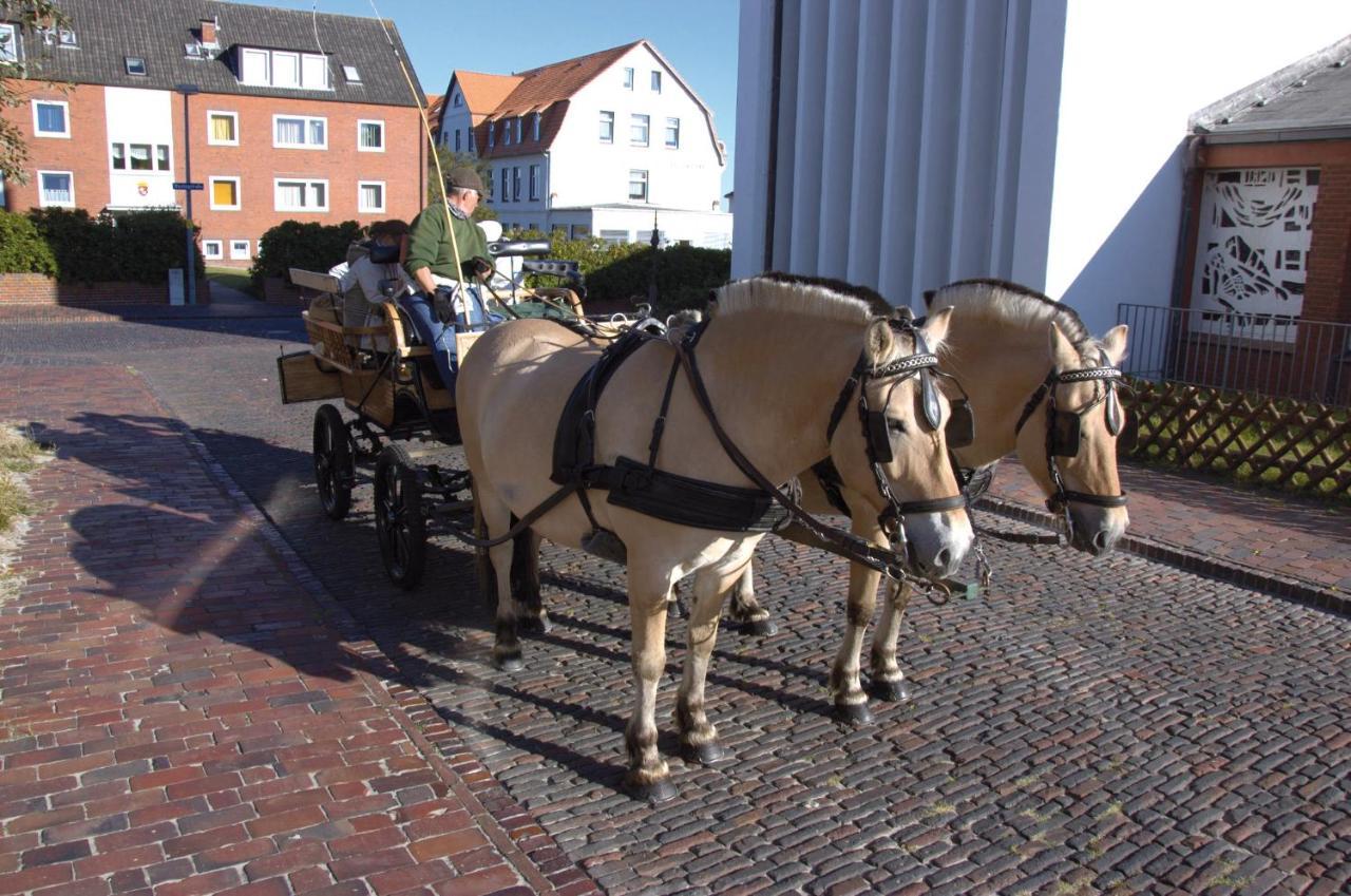 Gaestehaus Germania Wangerooge Exteriör bild