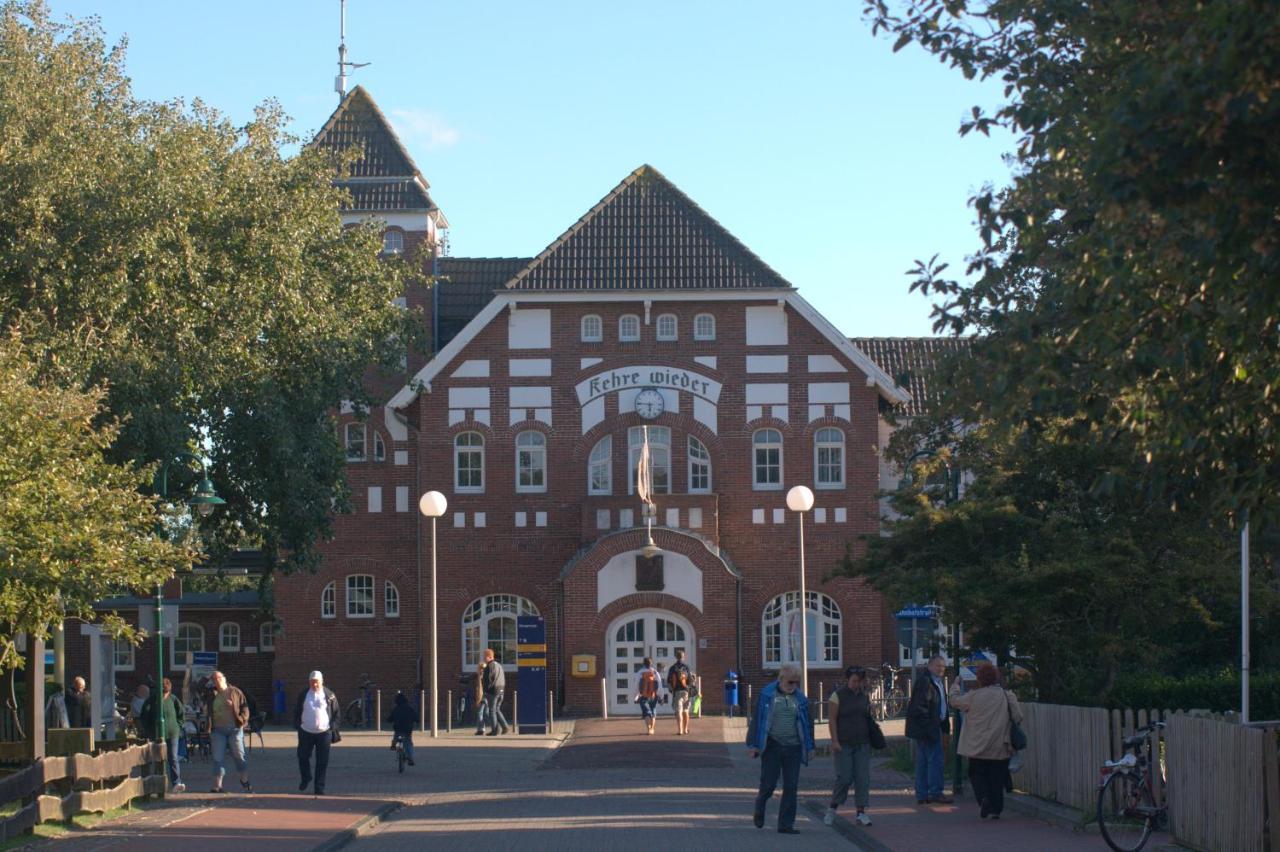Gaestehaus Germania Wangerooge Exteriör bild