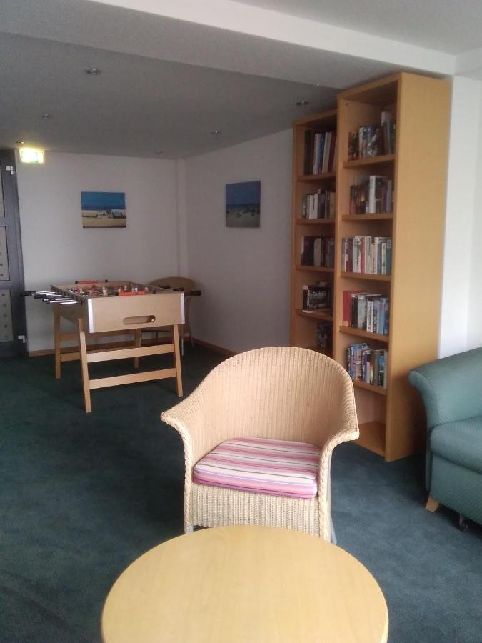 Gaestehaus Germania Wangerooge Exteriör bild
