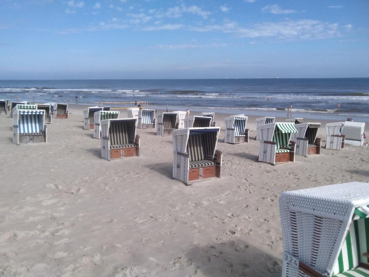 Gaestehaus Germania Wangerooge Exteriör bild