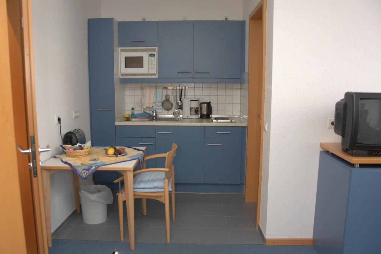 Gaestehaus Germania Wangerooge Exteriör bild