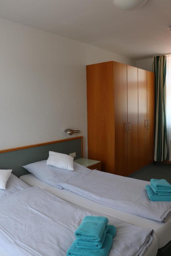Gaestehaus Germania Wangerooge Exteriör bild