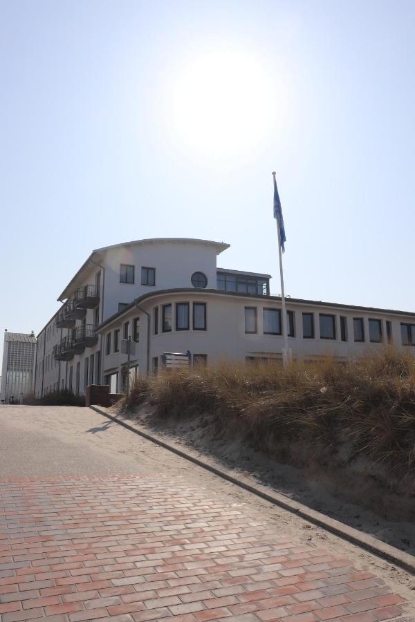 Gaestehaus Germania Wangerooge Exteriör bild